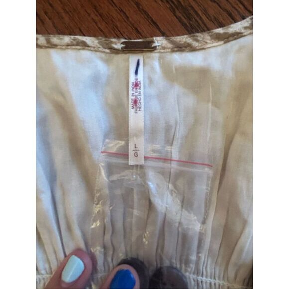 Free People String Of Hearts Maxi Dress Smocked size L - Picture 7 of 9